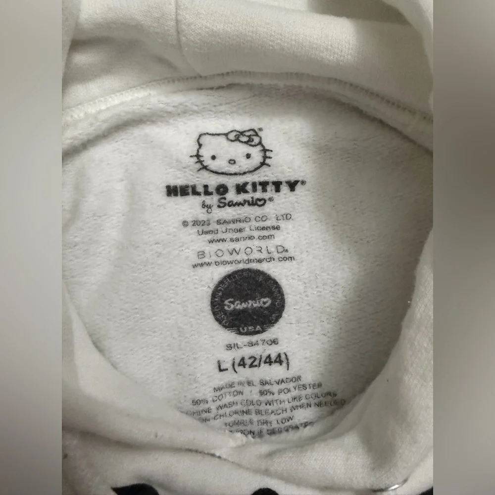 Sanrio Hello Kitty White Graphic Hoodie - Picture 6 of 7